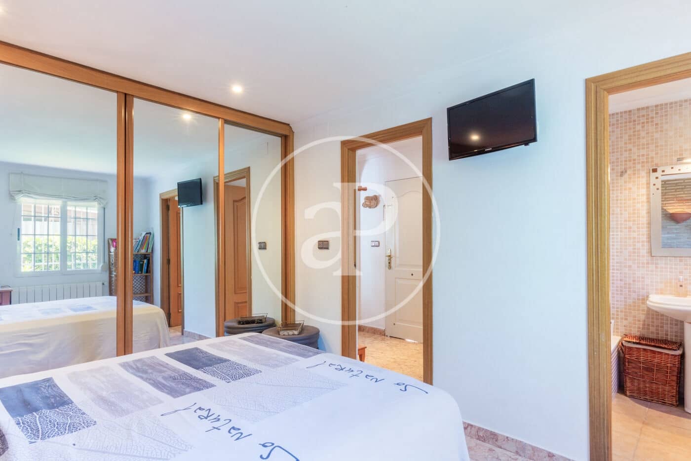 4 soveværelse Villa til salg i Riba-roja de Turia med swimmingpool - € 615.000 (Ref: 8444935)