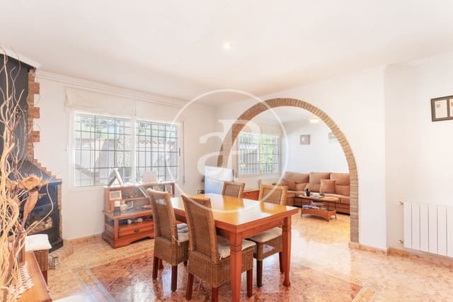 4 soveværelse Villa til salg i Riba-roja de Túria med swimmingpool - € 615.000 (Ref: 8444935)