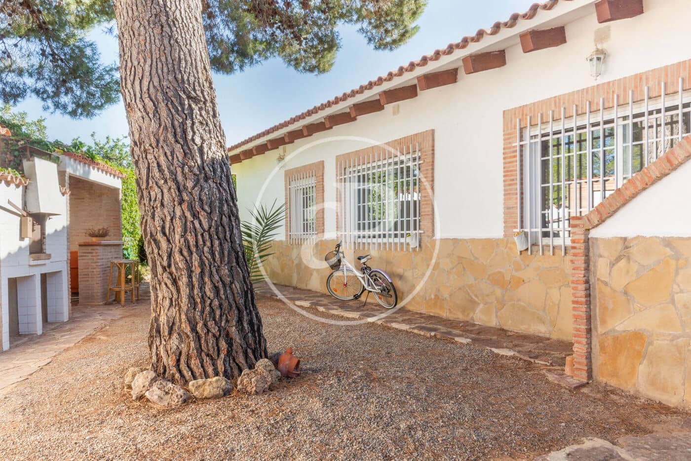 4 soveværelse Villa til salg i Riba-roja de Turia med swimmingpool - € 615.000 (Ref: 8444935)