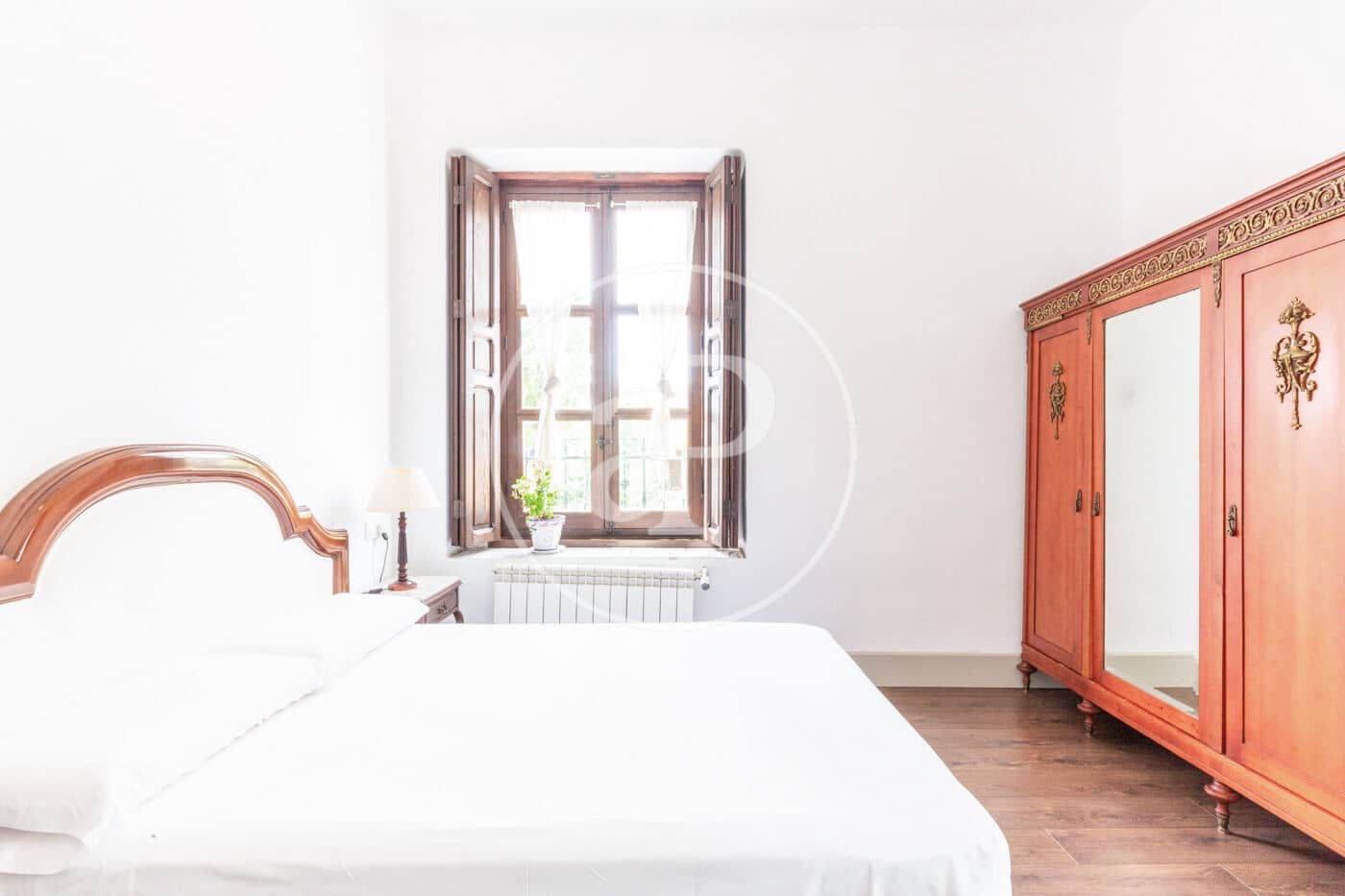 12 soverom Finca/Herregård til salgs i Utiel med svømmebasseng - € 1 350 000 (Ref: 8449255)