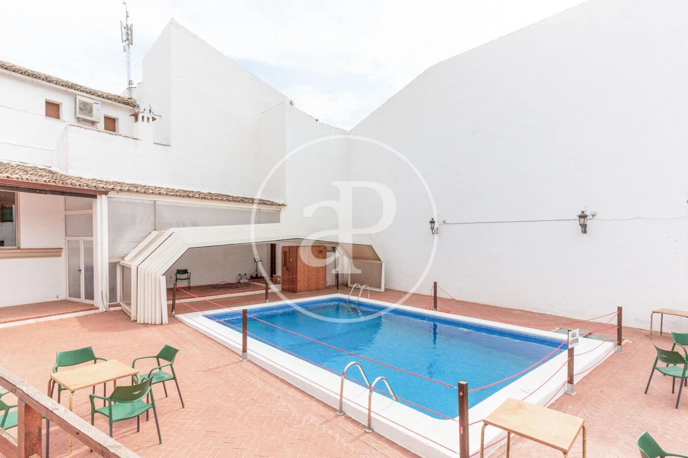 12 soverom Finca/Herregård til salgs i Utiel med svømmebasseng - € 1 350 000 (Ref: 8449255)