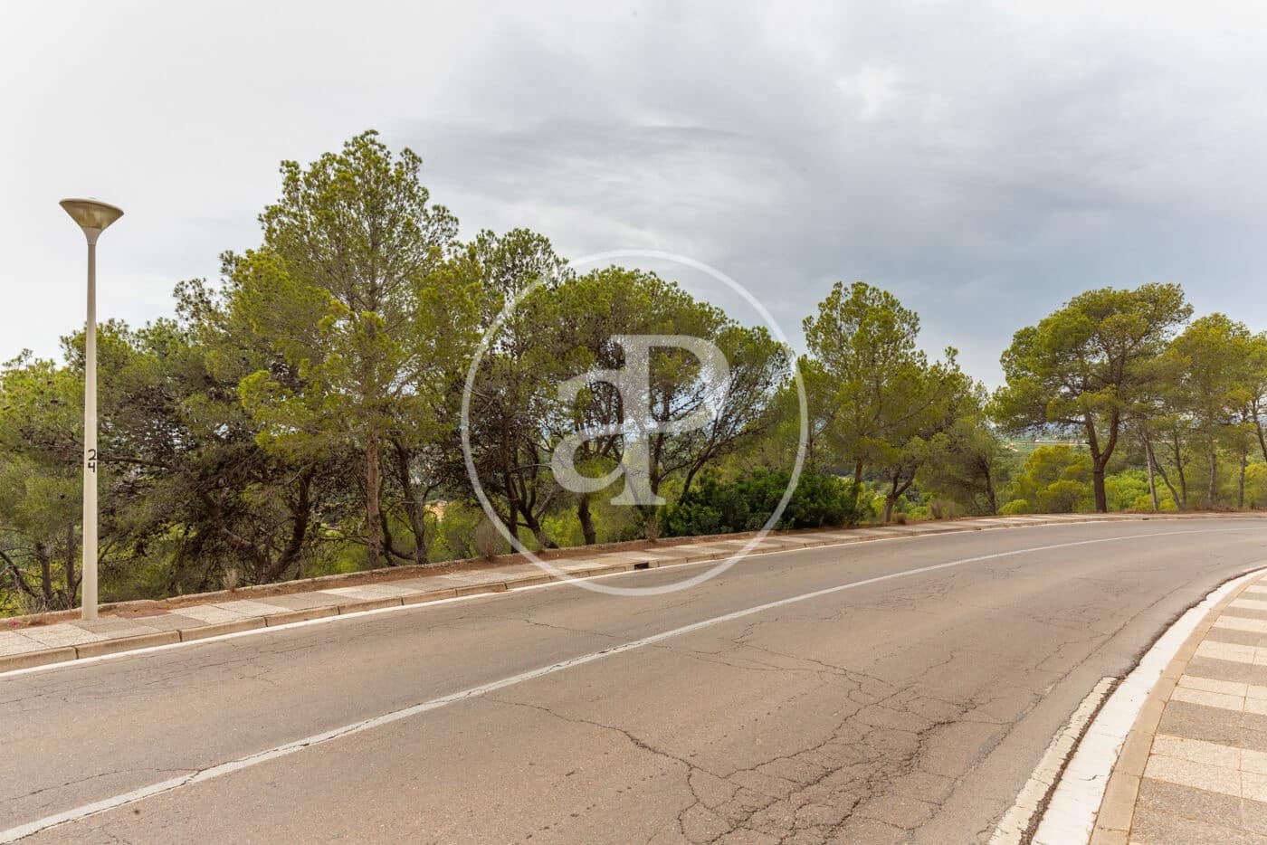 Teren niezagospodarowany na sprzedaż w Chiva - 215 000 € (Ref: 8454033)