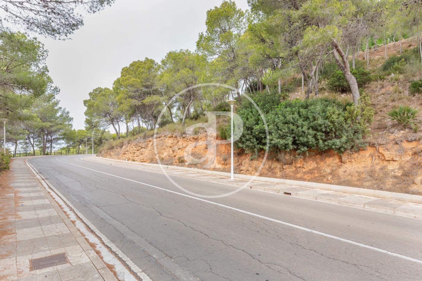 Teren niezagospodarowany na sprzedaż w Chiva - 215 000 € (Ref: 8454033)