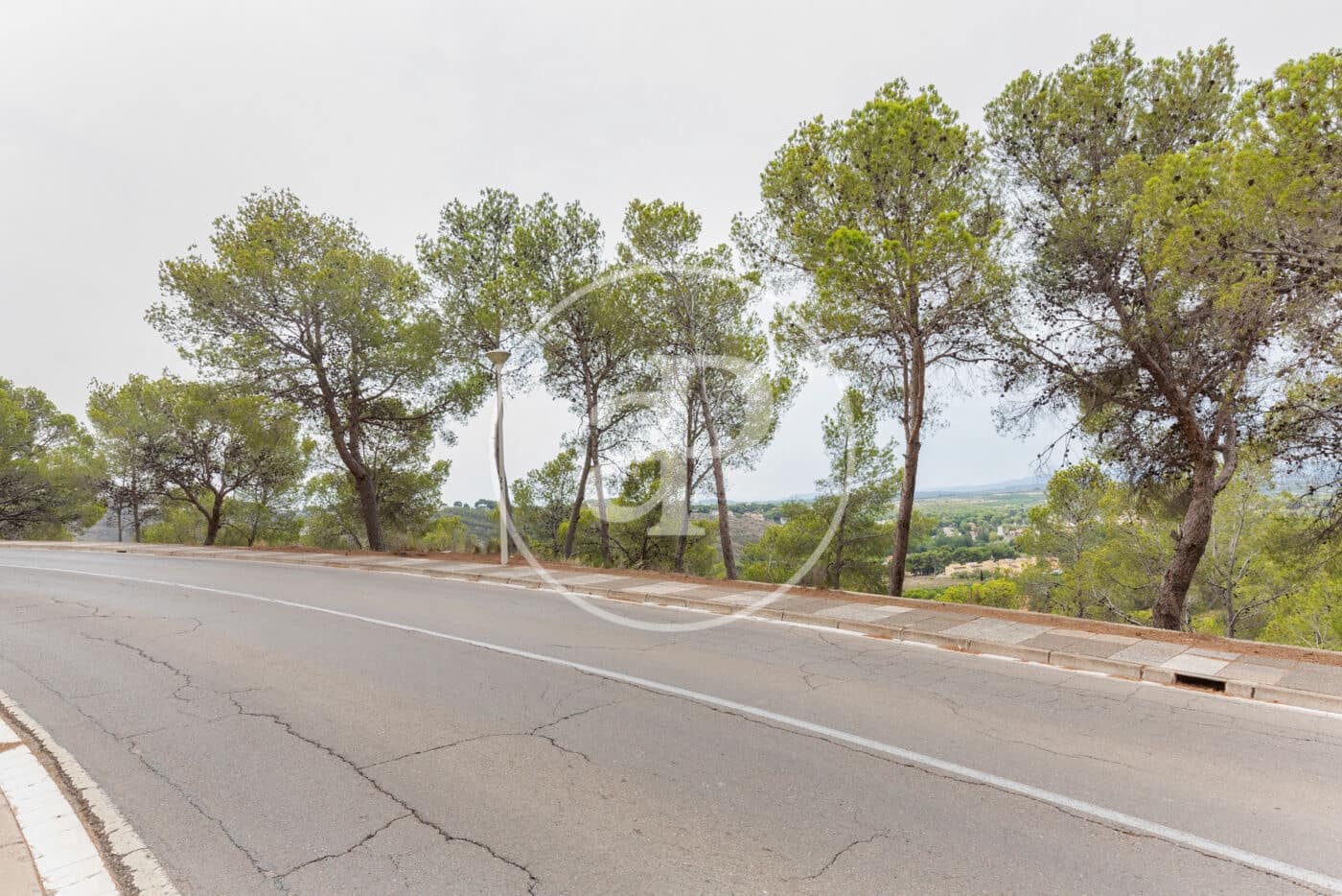 Teren niezagospodarowany na sprzedaż w Chiva - 215 000 € (Ref: 8454033)