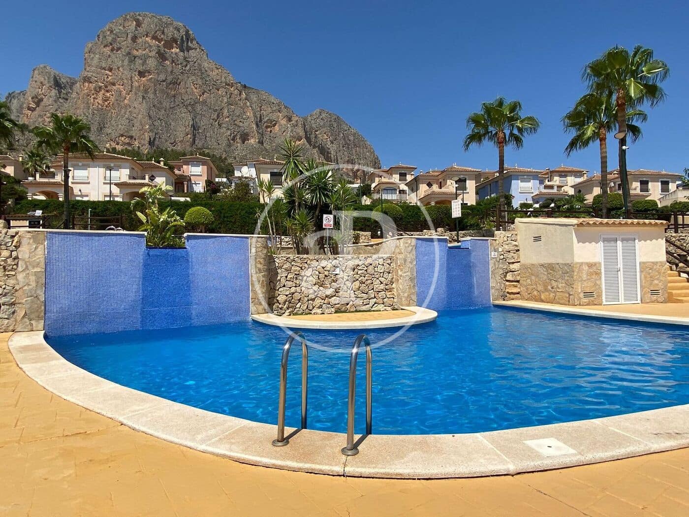 4 quarto Moradia para venda em Polop com piscina - 485 000 € (Ref: 8465947)