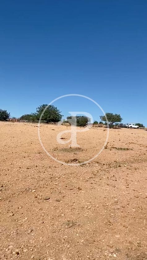 Grunde uden byggetilladelser til salg i Naquera - € 140.000 (Ref: 8473074)
