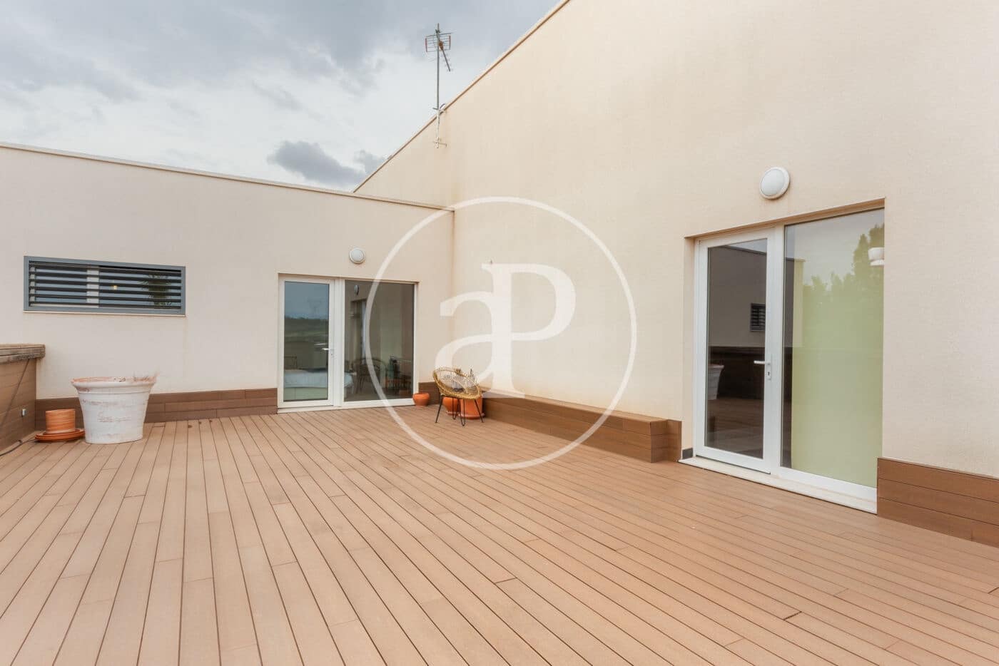 4 soveværelse Finca/Landehus til salg i Loriguilla - € 2.000.000 (Ref: 8498146)