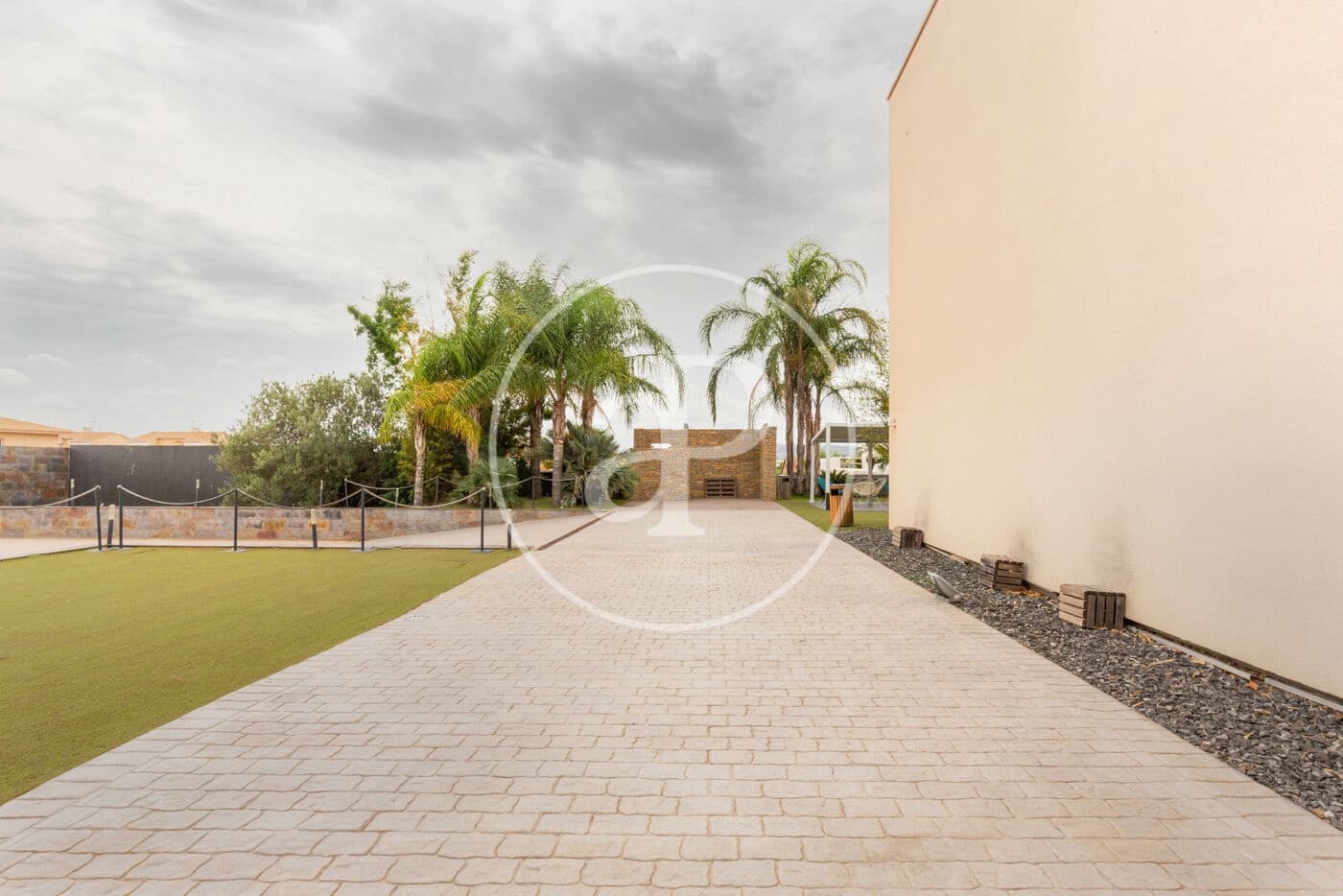 4 soveværelse Finca/Landehus til salg i Loriguilla - € 2.000.000 (Ref: 8498146)