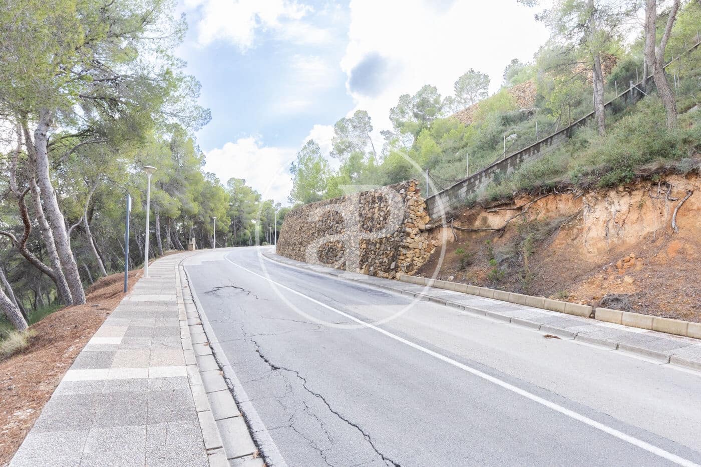 Teren niezagospodarowany na sprzedaż w Chiva - 350 000 € (Ref: 8602692)