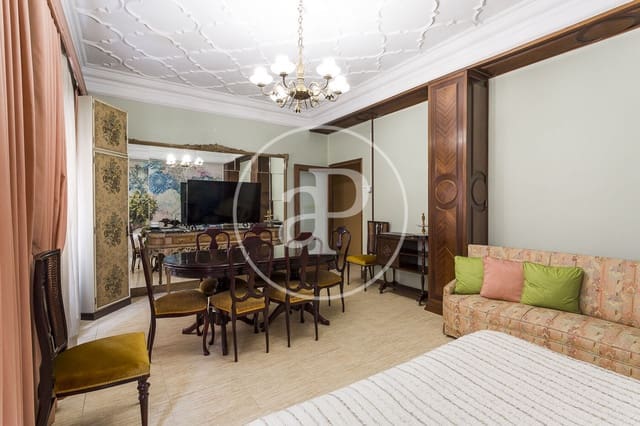 7 soveværelse Lejlighed til salg i El Mercat, Valencia by - € 750.000 (Ref: 8617640)