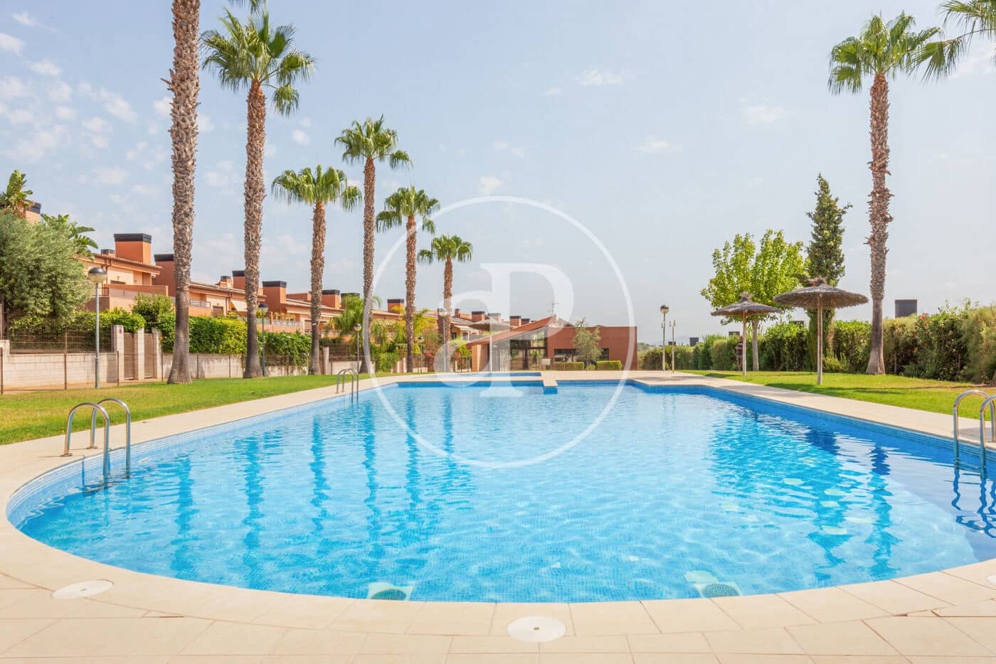 6 soveværelse Villa til salg i Betera med swimmingpool - € 630.000 (Ref: 8628093)