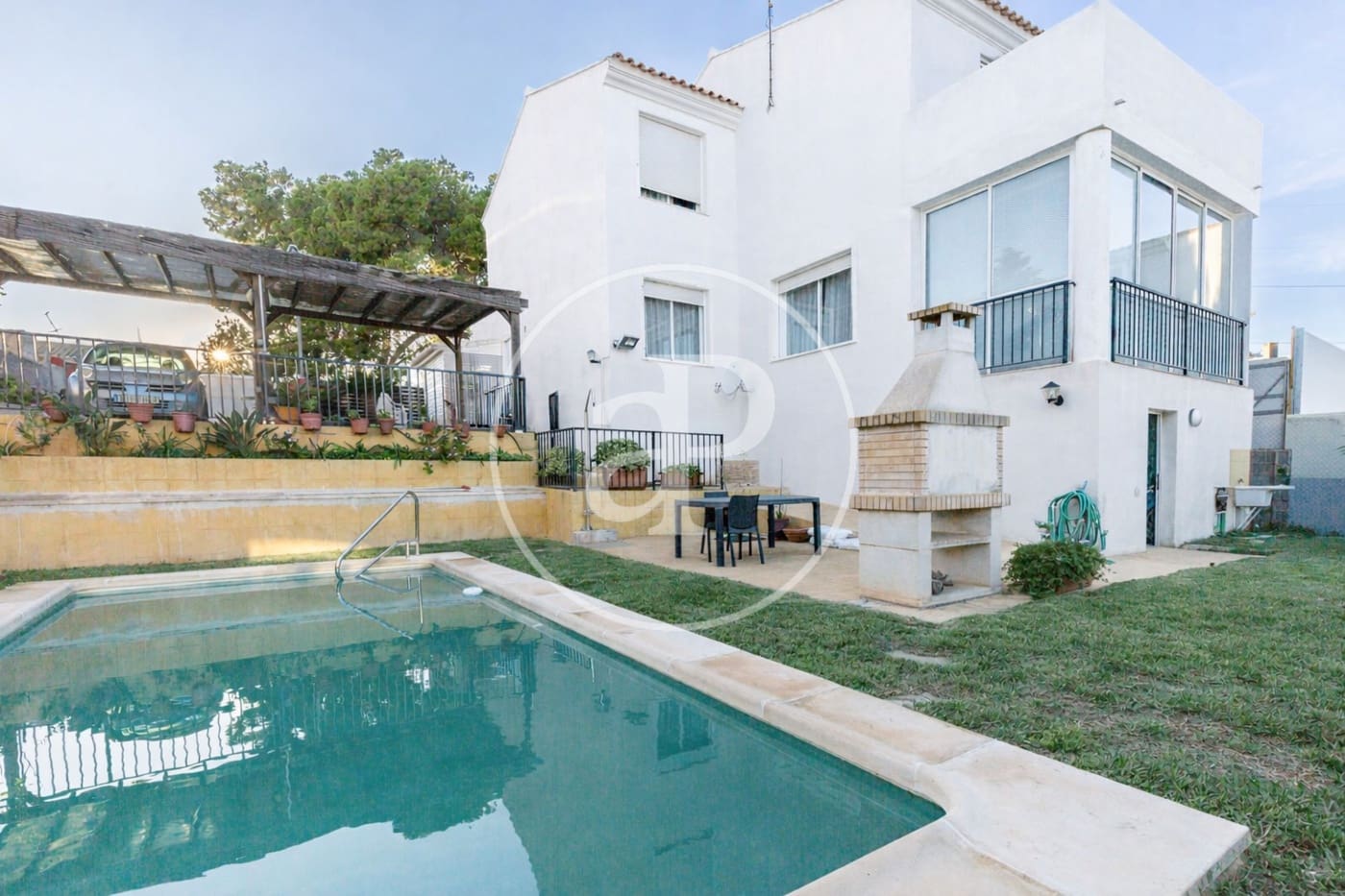 4 bedroom Villa for sale in Pucol with pool - € 485,000 (Ref: 8640068)