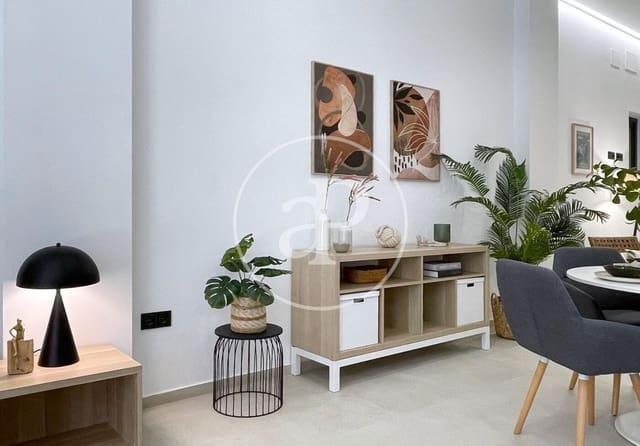 2 soverom Villa til salgs i Torrefiel, Valencia by - € 185 000 (Ref: 8655411)