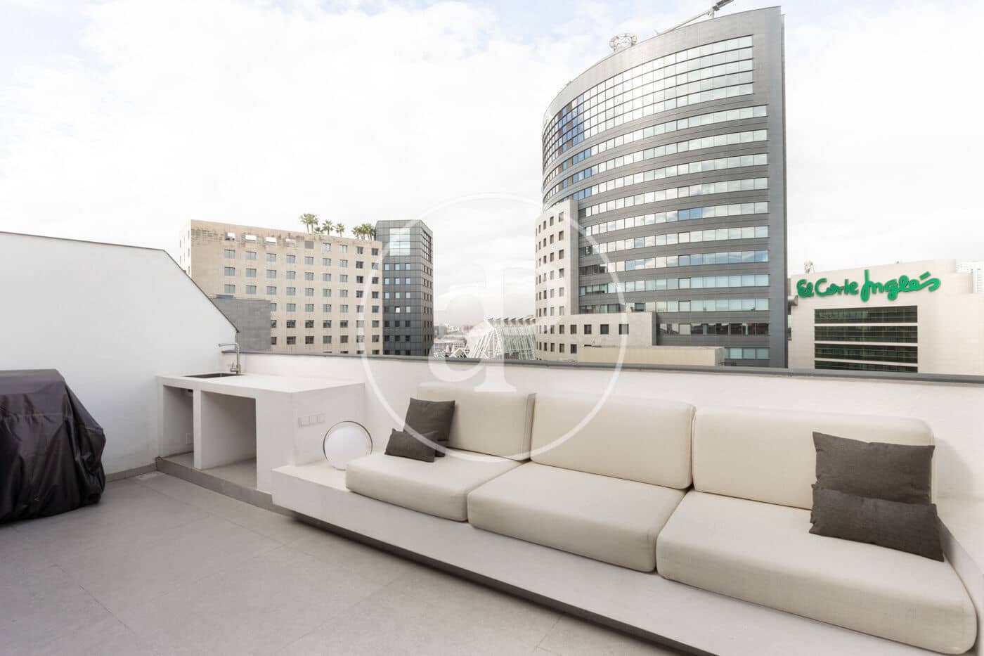 3 soveværelse Penthouse til salg i Valencia by med swimmingpool - € 940.000 (Ref: 8657734)