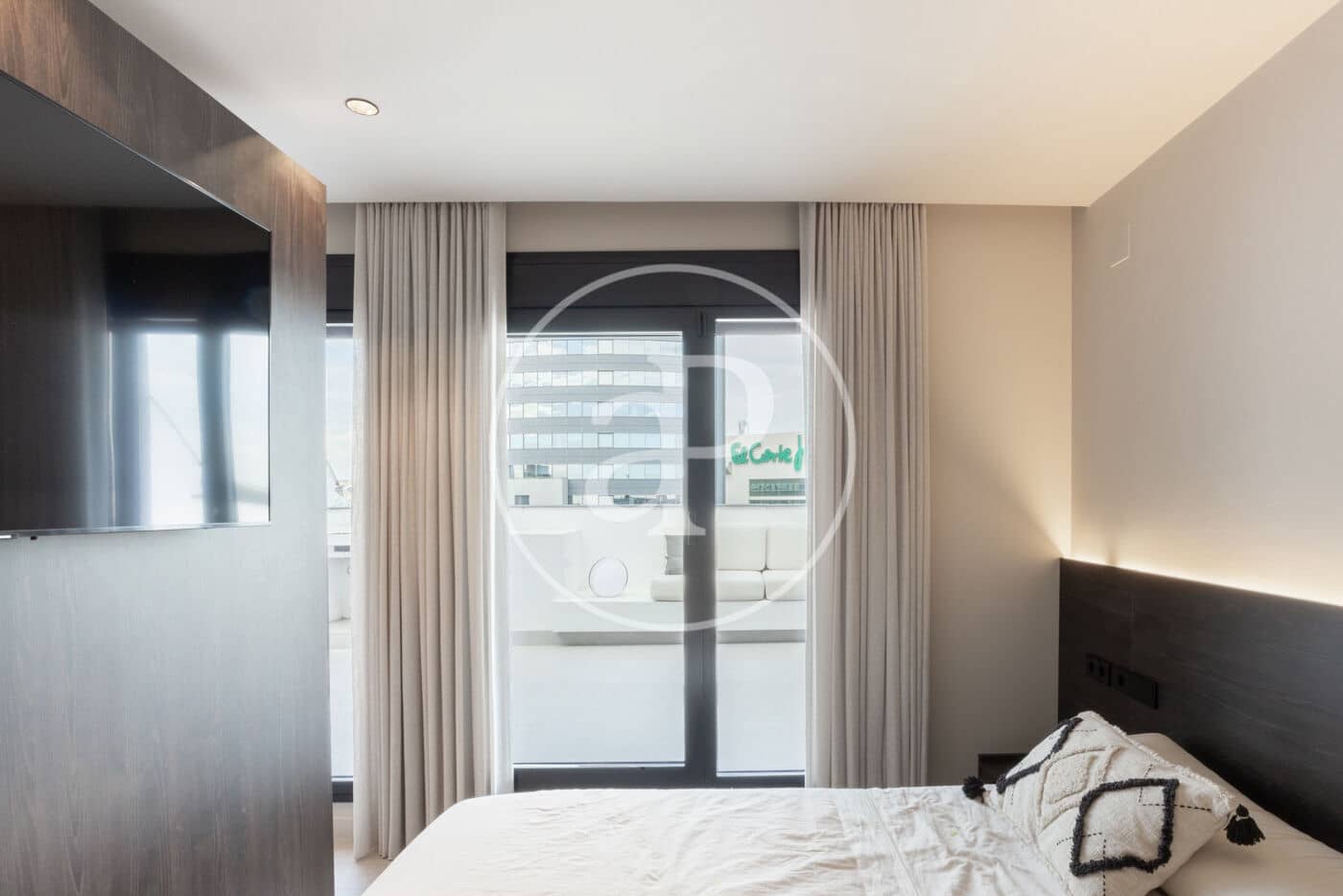 3 soveværelse Penthouse til salg i Valencia by med swimmingpool - € 940.000 (Ref: 8657734)