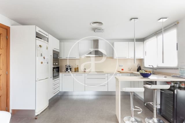 4 soverom Villa til salgs i Bétera med svømmebasseng - € 849 000 (Ref: 8686465)