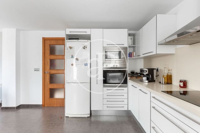 4 soverom Villa til salgs i Bétera med svømmebasseng - € 849 000 (Ref: 8686465)