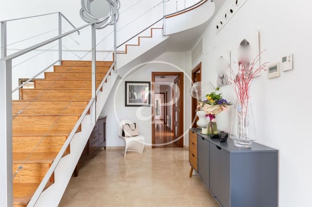 4 soverom Villa til salgs i Bétera med svømmebasseng - € 849 000 (Ref: 8686465)