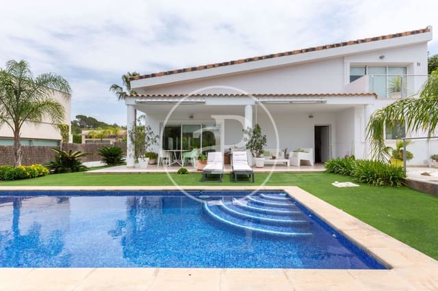 4 soverom Villa til salgs i Bétera med svømmebasseng - € 849 000 (Ref: 8686465)