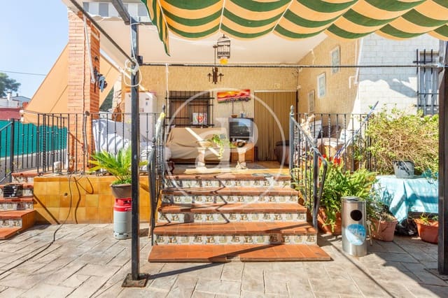 3 makuuhuone Huvila myytävänä paikassa Albalat dels Tarongers mukana uima-altaan - 220 000 € (Ref: 8697253)