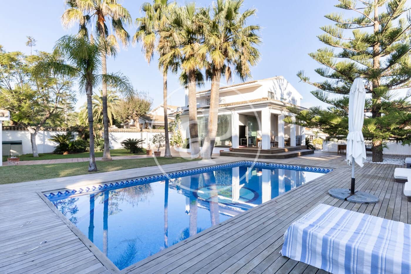 4 soverom Villa til salgs i Naquera med svømmebasseng - € 650 000 (Ref: 8698930)