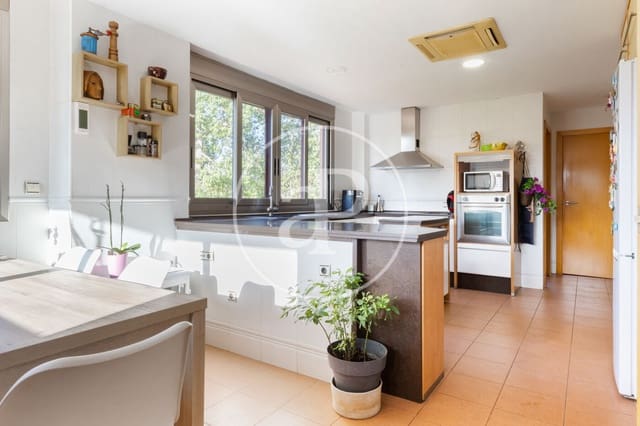 4 soverom Villa til salgs i L'Eliana med svømmebasseng - € 830 000 (Ref: 8700642)