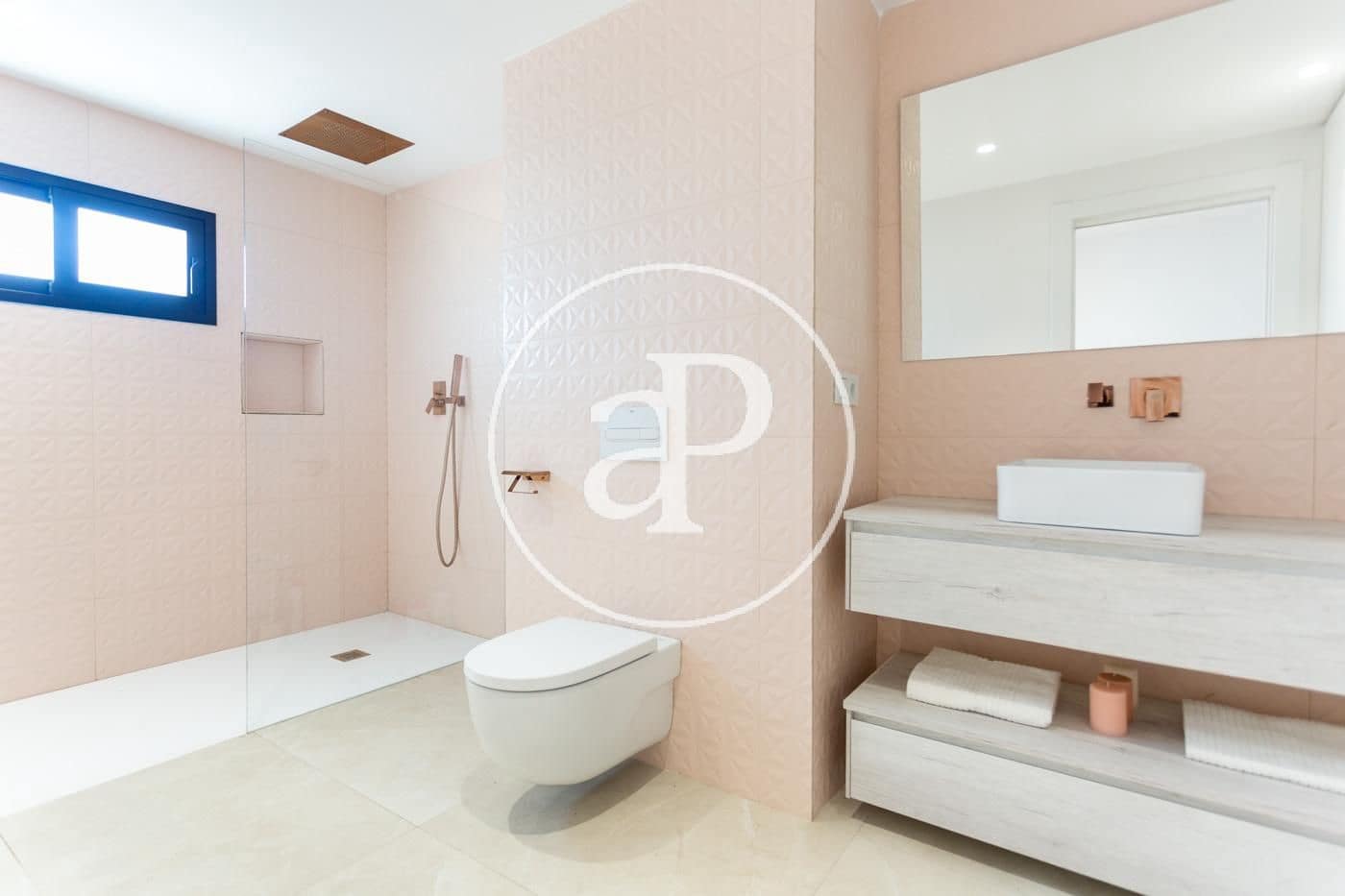 8 slaapkamer Villa te koop in Picanya met zwembad - € 940.000 (Ref: 8719362)