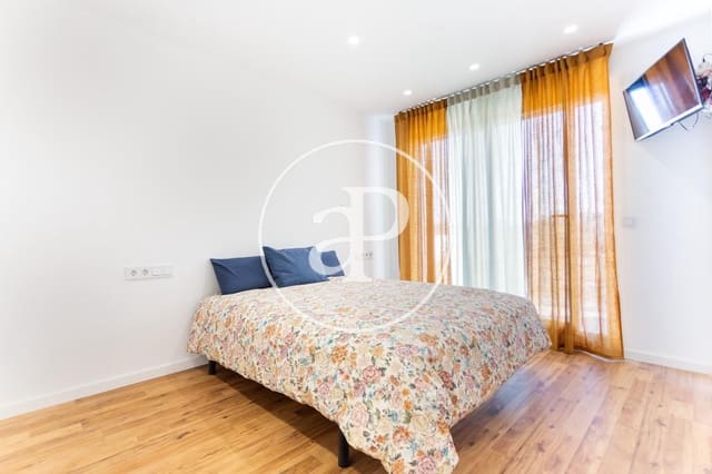 8 slaapkamer Villa te koop in Picanya met zwembad - € 940.000 (Ref: 8719362)