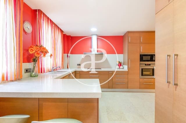 4 soveværelse Lejlighed til salg i La Gran Via, Valencia by - € 2.125.000 (Ref: 8719387)