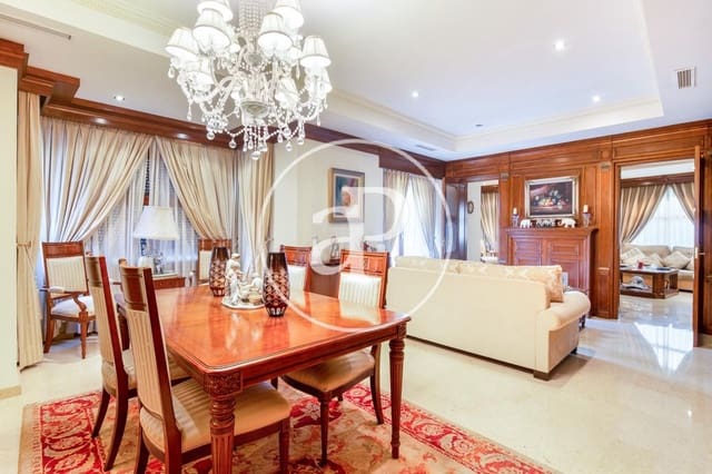 4 soveværelse Lejlighed til salg i La Gran Via, Valencia by - € 2.125.000 (Ref: 8719387)