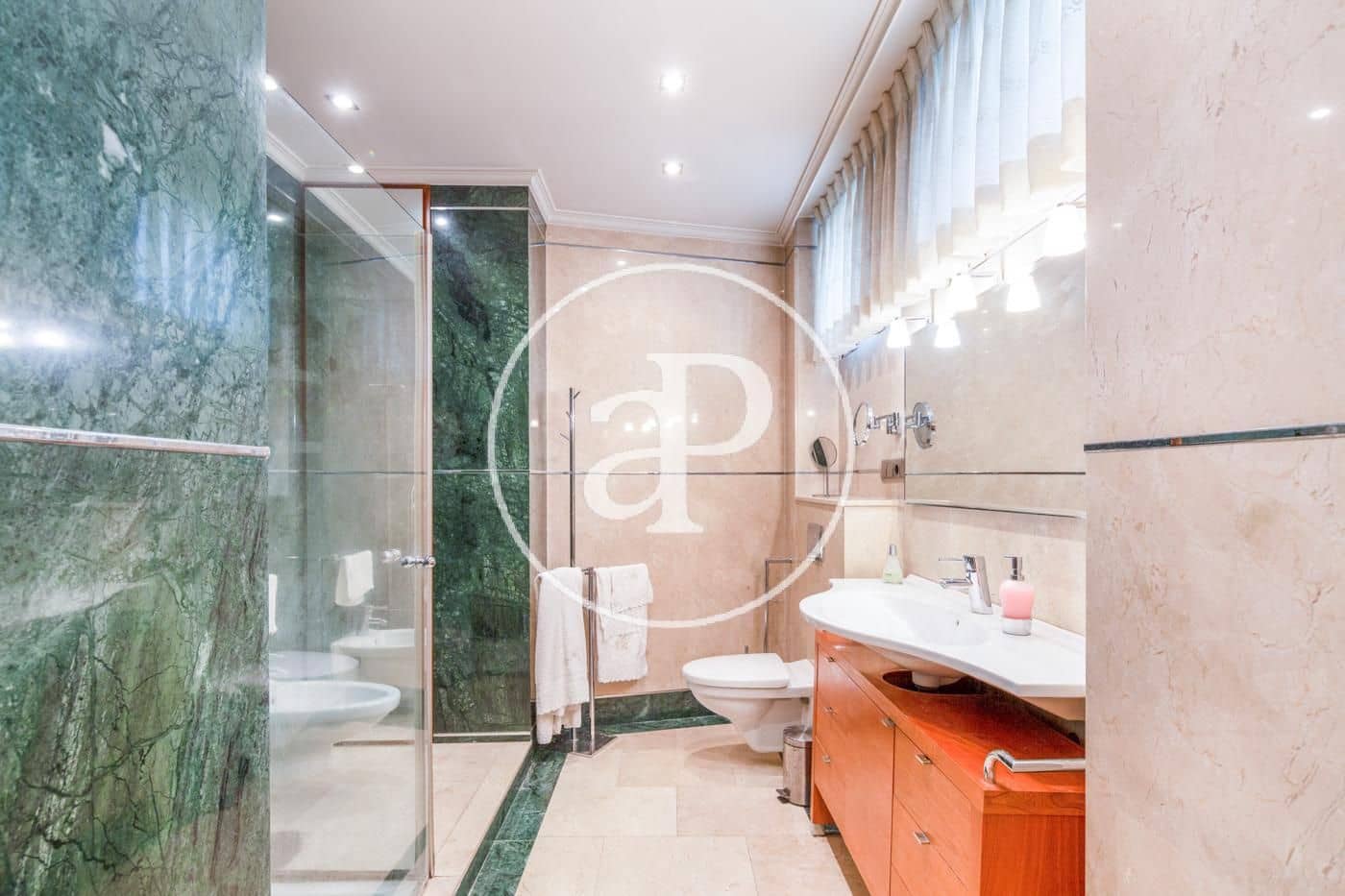 4 soveværelse Lejlighed til salg i Valencia by - € 2.125.000 (Ref: 8719387)