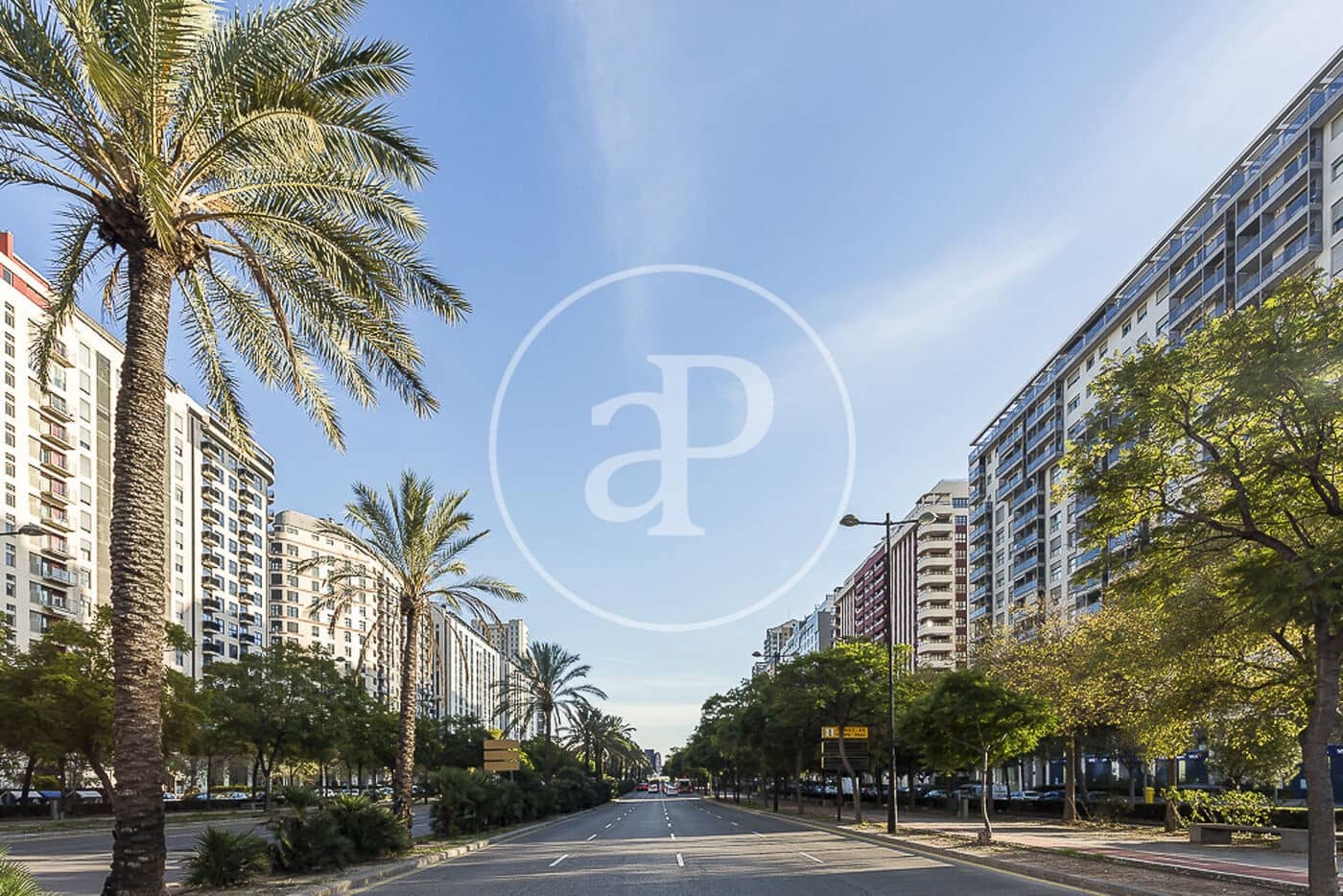 2 makuuhuone Huoneisto vuokrattavana paikassa Valencia kaupunki mukana uima-altaan 
autotalli - 2 500 € (Ref: 8726694)
