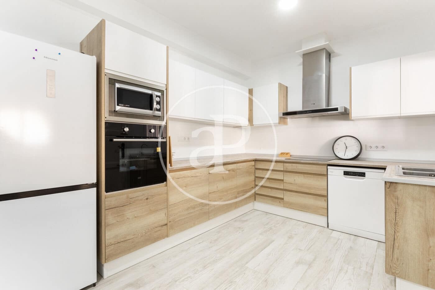 4 soverom Villa til leie i L'Eliana med svømmebasseng garasje - € 2 900 (Ref: 8726701)