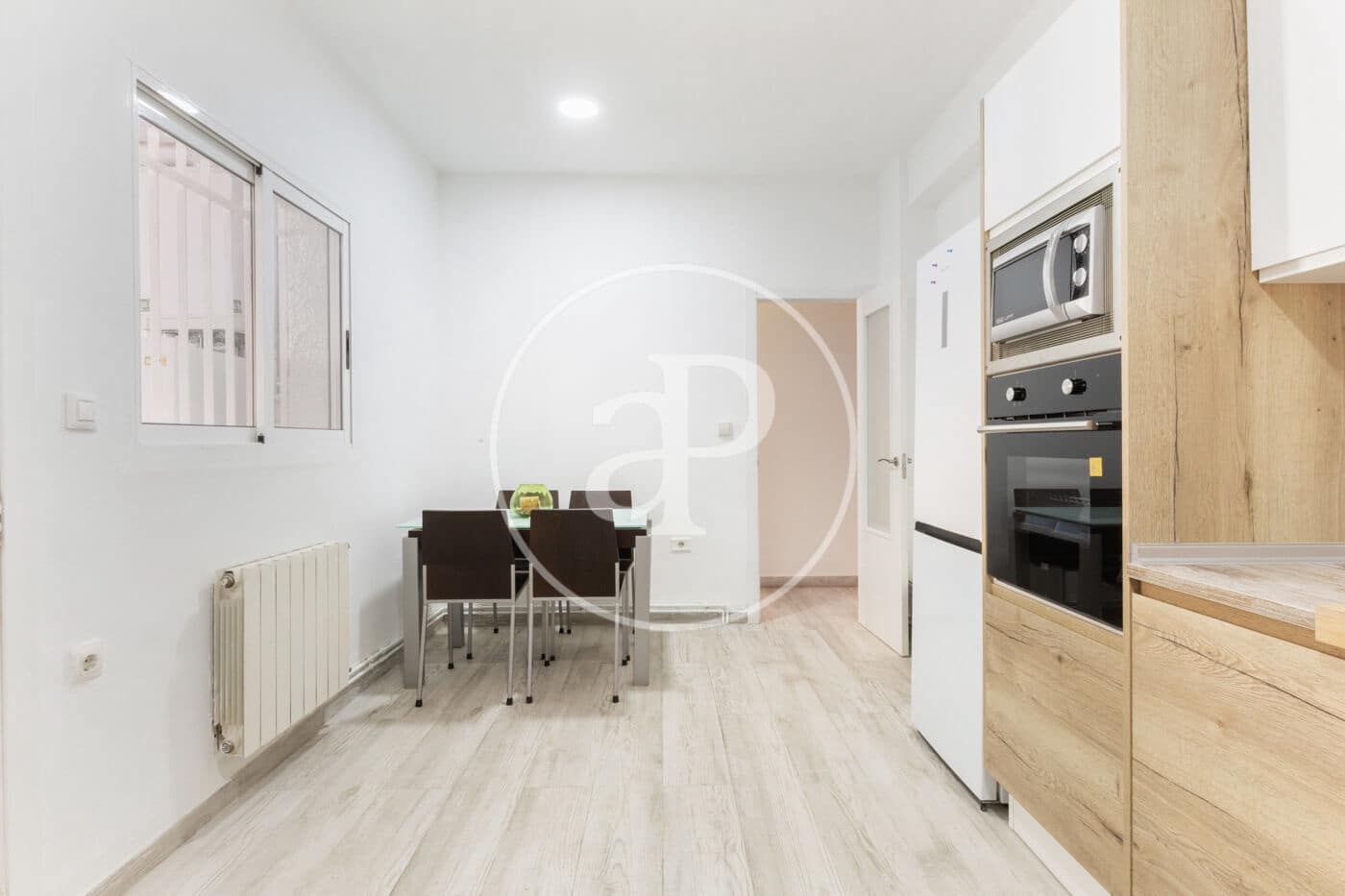 4 soverom Villa til leie i L'Eliana med svømmebasseng garasje - € 2 900 (Ref: 8726701)