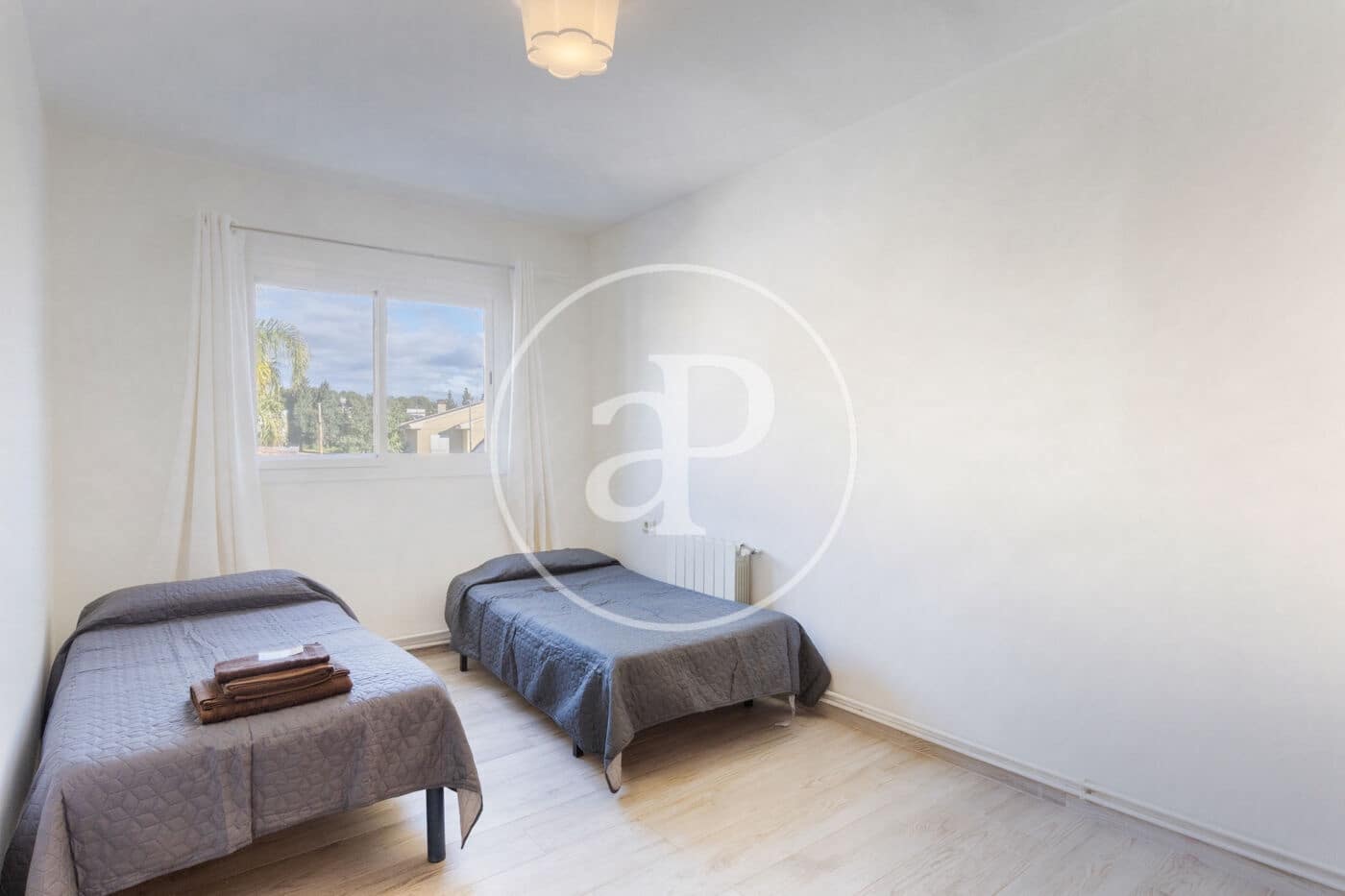 4 soverom Villa til leie i L'Eliana med svømmebasseng garasje - € 2 900 (Ref: 8726701)