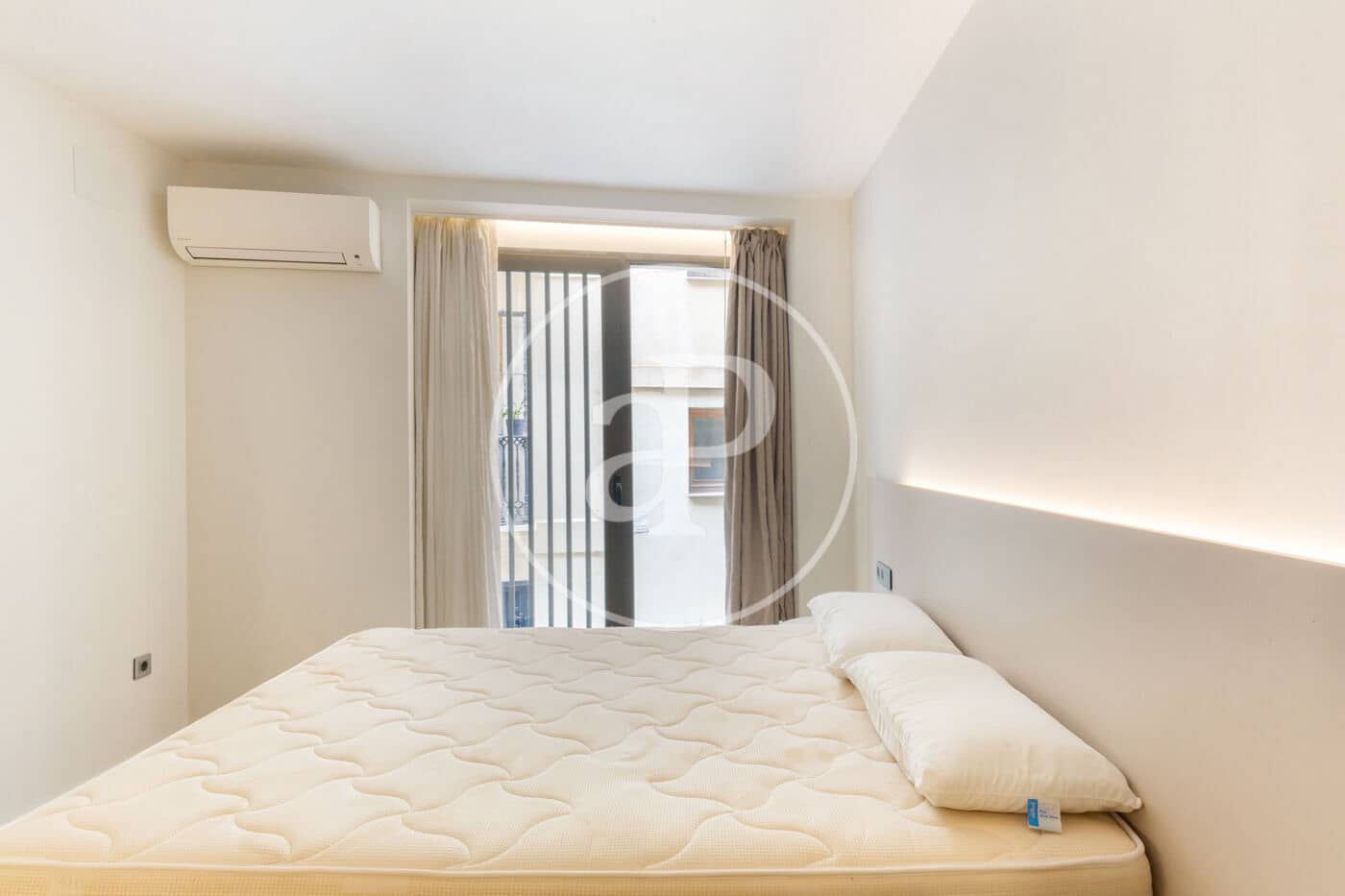 1 bedroom Villa for rent in Valencia city - € 1,200 (Ref: 8726706)