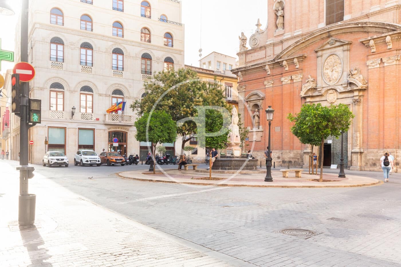 1 bedroom Villa for rent in Valencia city - € 1,200 (Ref: 8726706)
