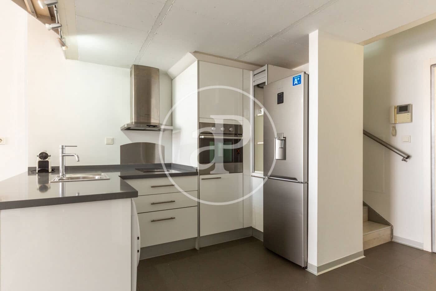 1 sovrum Takvåning att hyra i Valencia stad med pool - 1 350 € (Ref: 8726714)