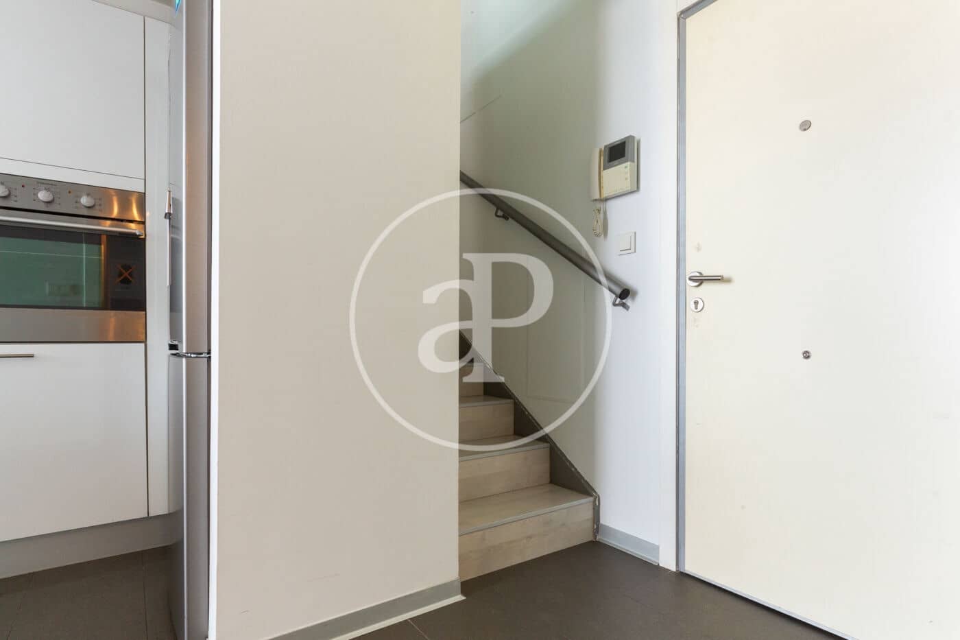 1 sovrum Takvåning att hyra i Valencia stad med pool - 1 350 € (Ref: 8726714)