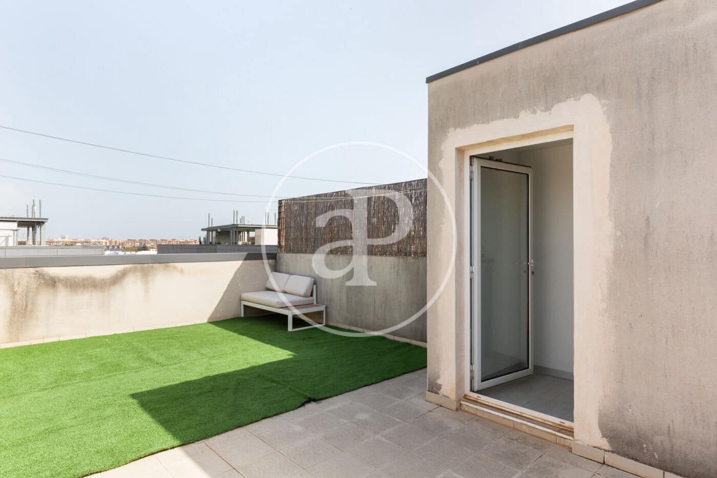 1 sovrum Takvåning att hyra i Valencia stad med pool - 1 350 € (Ref: 8726714)