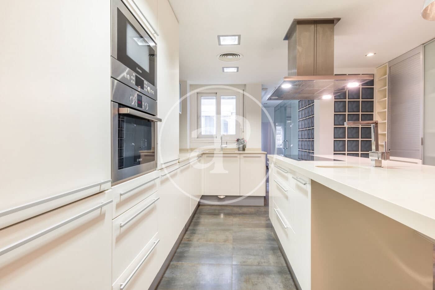 2 makuuhuone Huvila vuokrattavana paikassa Valencia kaupunki - 2 200 € (Ref: 8726724)