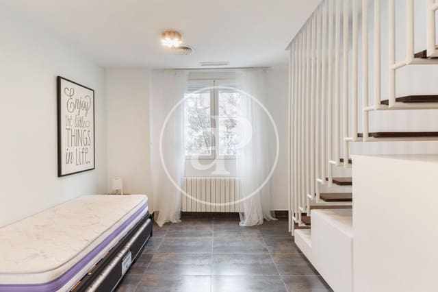 2 makuuhuone Huvila vuokrattavana paikassa Cabanyal-Canyamelar, Valencia kaupunki - 2 200 € (Ref: 8726724)