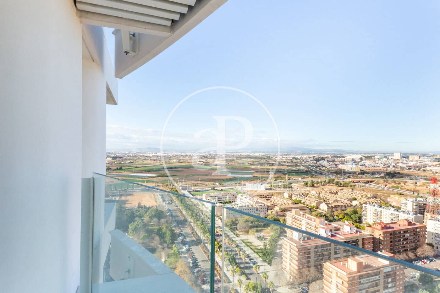 2 sypialnia Apartament do wynajęcia w Miasto Walencja z basenem - 2 900 € (Ref: 8726734)