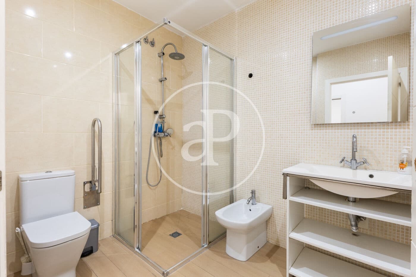 4 makuuhuone Huoneisto vuokrattavana paikassa Valencia kaupunki - 4 000 € (Ref: 8726761)