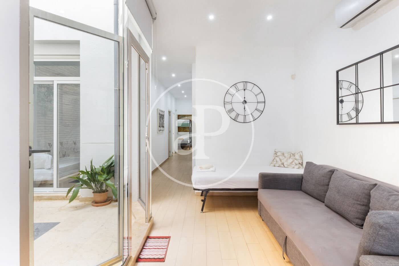 4 makuuhuone Huoneisto vuokrattavana paikassa Valencia kaupunki - 4 000 € (Ref: 8726761)