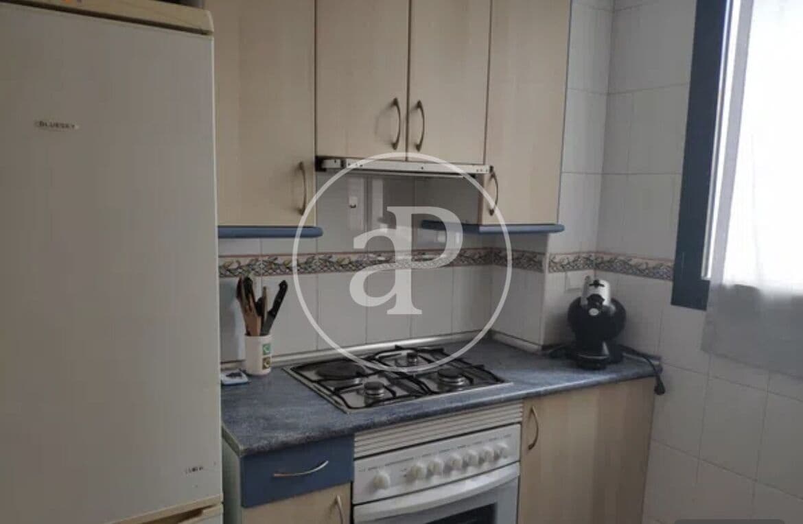 2 sovrum Lägenhet att hyra i Valencia stad med garage - 1 400 € (Ref: 8726767)