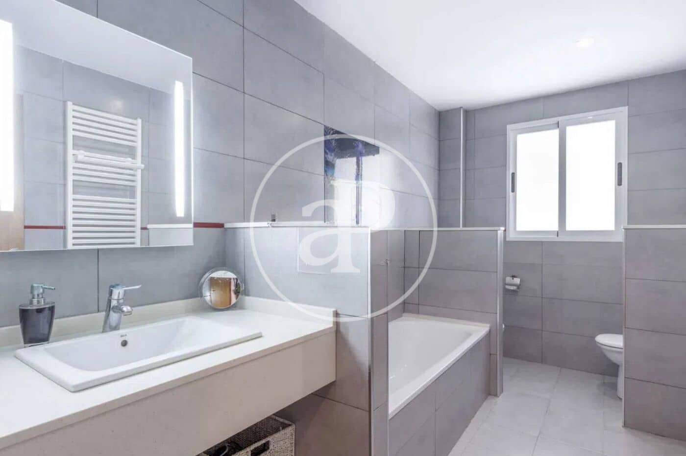 4 soveværelse Lejlighed til leje i Betera med swimmingpool - € 3.900 (Ref: 8726769)