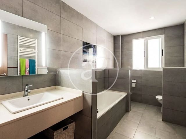 4 makuuhuone Huoneisto vuokrattavana paikassa Bétera mukana uima-altaan - 3 900 € (Ref: 8726769)