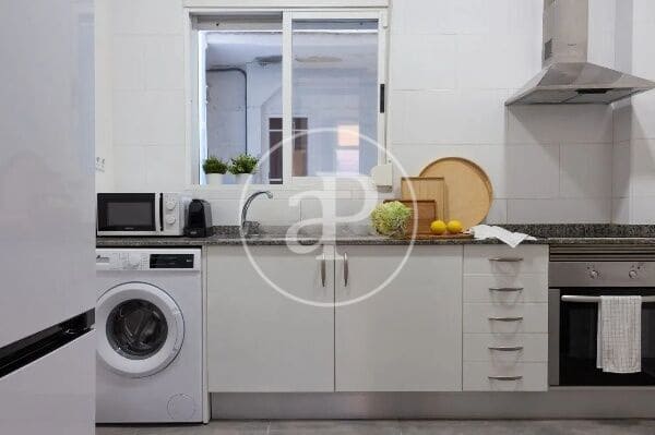 3 soveværelse Lejlighed til leje i La Creu del Grau, Valencia by - € 1.500 (Ref: 8726770)