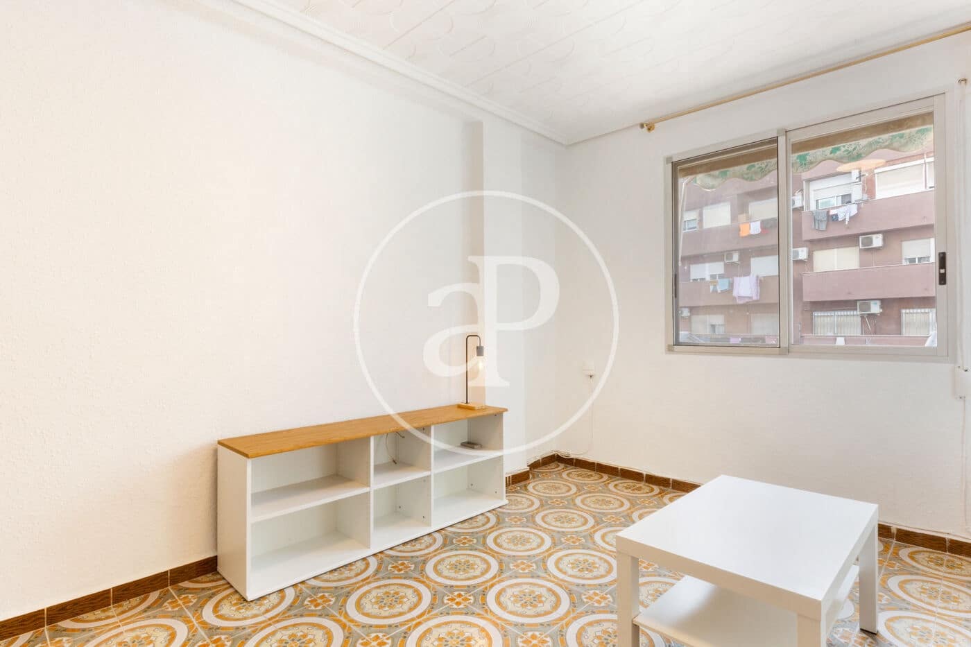 3 slaapkamer Appartement te huur in Valencia stad - € 1.350 (Ref: 8726782)